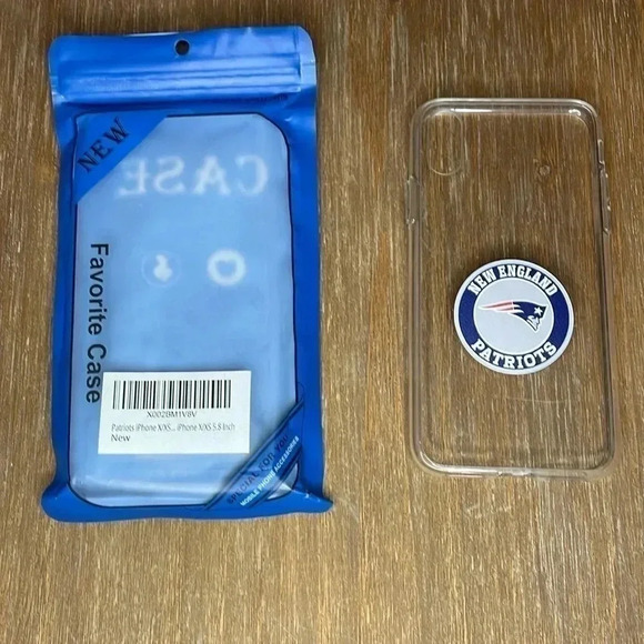 New England Patriots iPhone Case - Picture 1 of 6